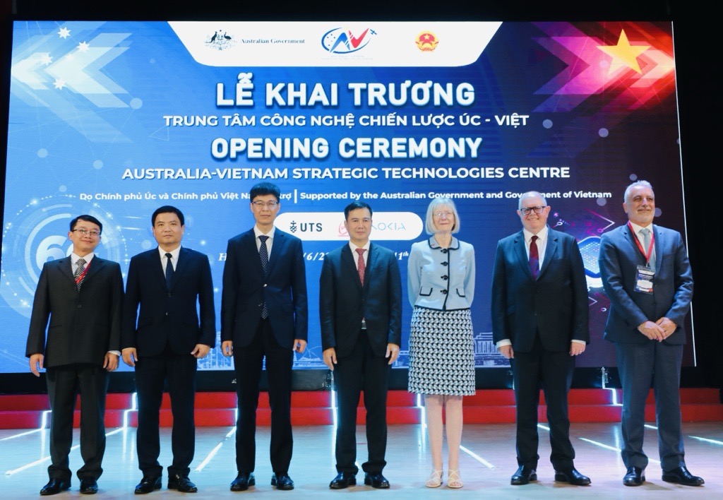 Launching the Australia-Vietnam Strategic Technologies Centre and announcing funding for 8 “seed” projects