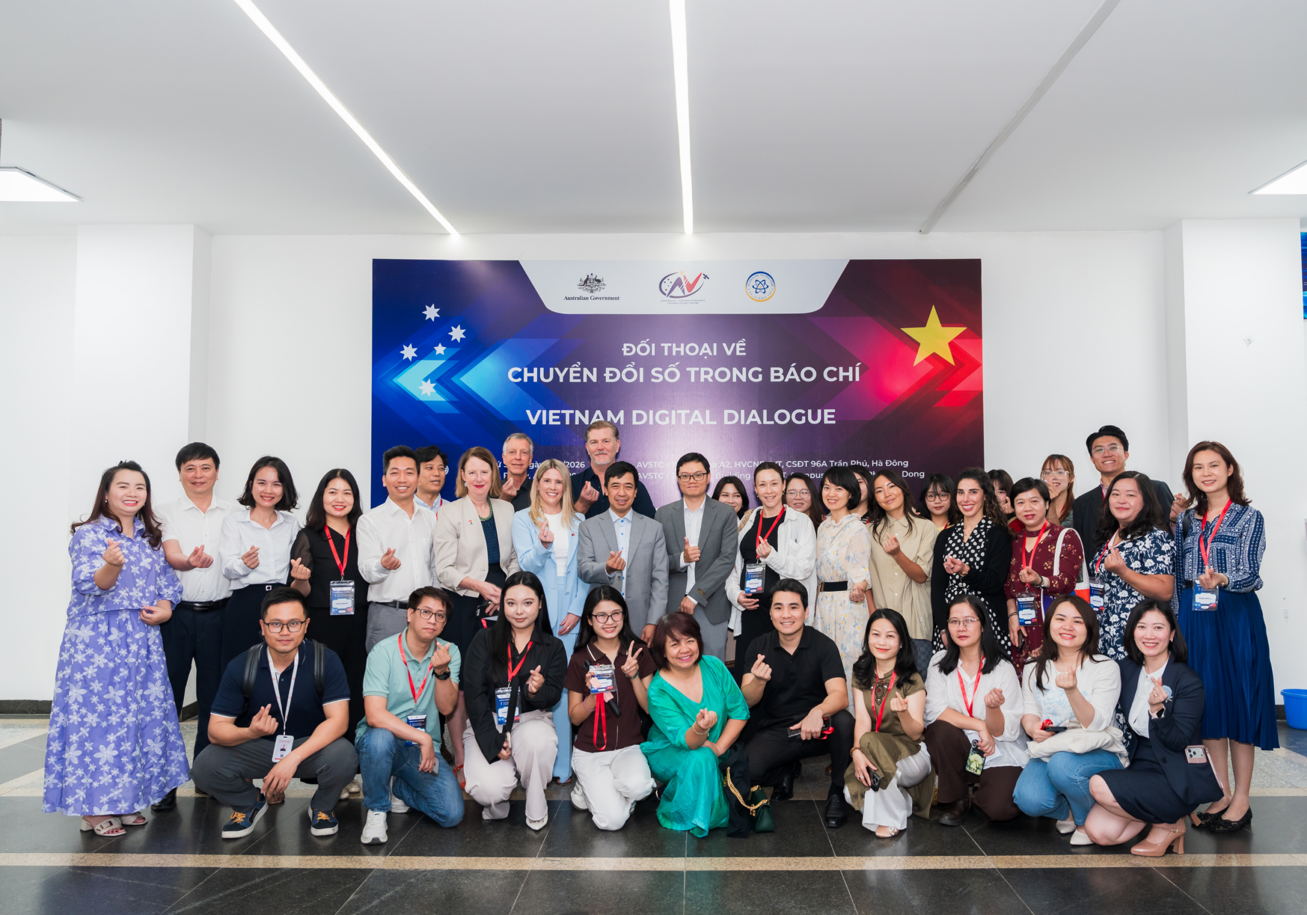 VIETNAM DIGITAL DIALOGUE AT PTIT: EXPLORING THE POWER OF 5G TECHNOLOGY
