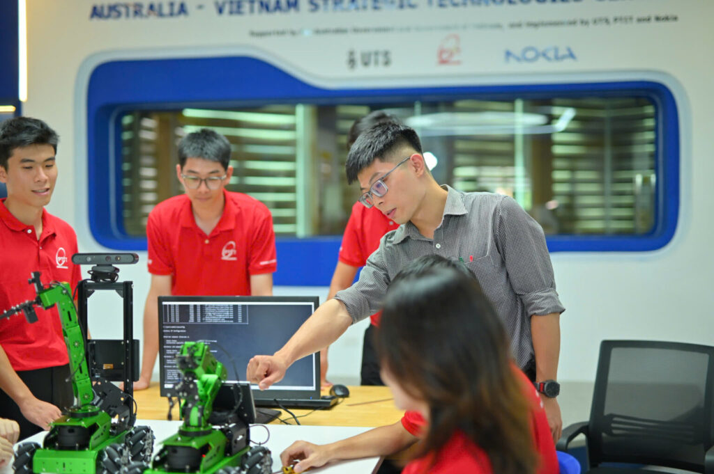 Posts and Telecommunications Institute of Technology: Becoming a National Core for In-Depth Research in Science, Technology, and Innovation